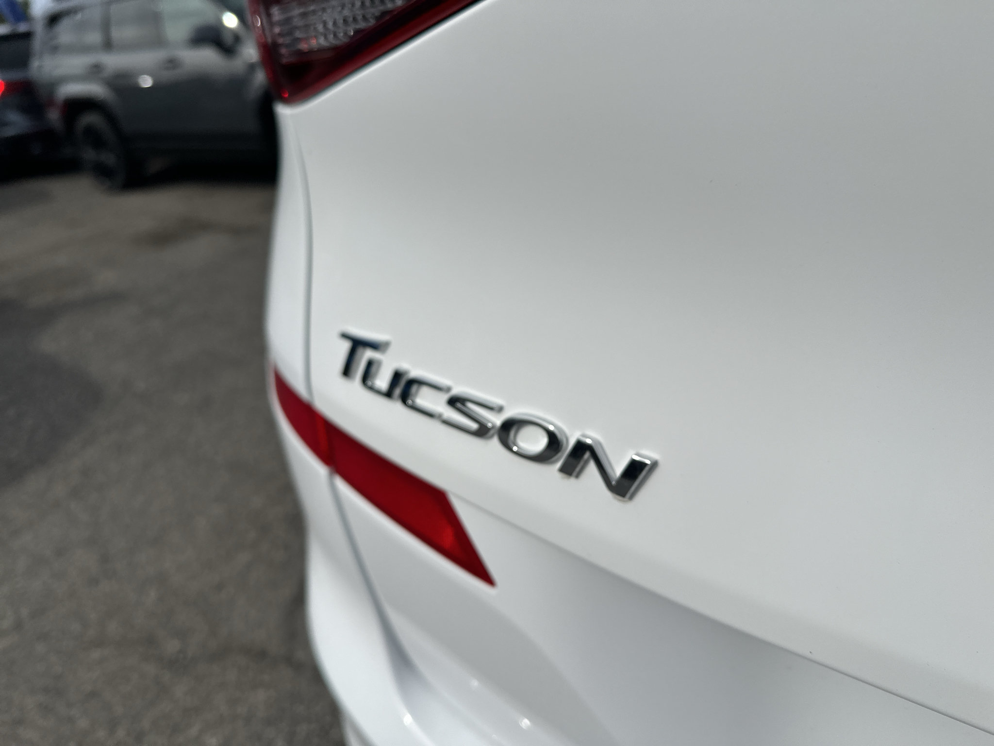 Used 2019 Hyundai Tucson Value AWD/4WD image 10