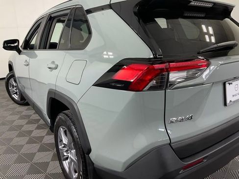 Used 2022 Toyota RAV4 XLE w/ Convenience Package image 30