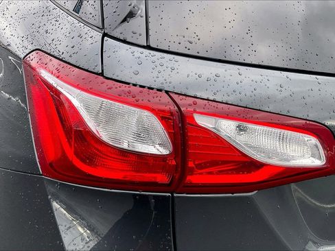 Certified 2020 Chevrolet Equinox LT image 28