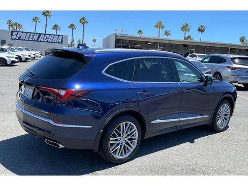 Certified 2023 Acura MDX SH-AWD w/ Advance Package image 5