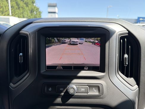 Used 2024 Chevrolet Silverado 1500 Custom image 23