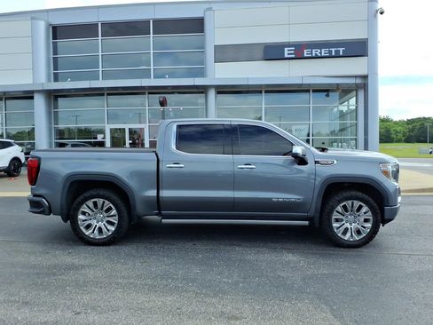 Used 2021 GMC Sierra 1500 Denali w/ Denali Ultimate Package AWD/4WD image 2