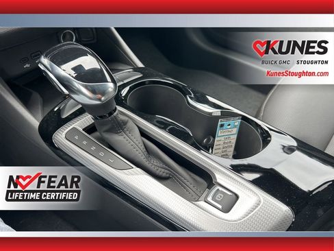 New 2025 Buick Envista Avenir image 40