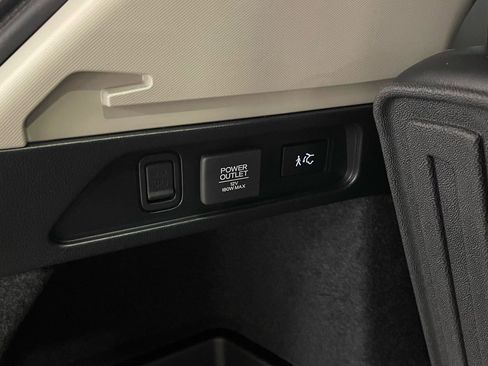 Used 2025 Acura MDX FWD w/ Technology Package image 40