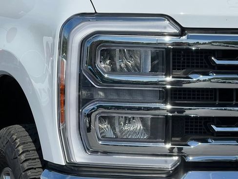 Certified 2023 Ford F250 Lariat w/ Lariat Ultimate Package AWD/4WD image 60