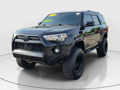 Used 2022 Toyota 4Runner TRD Off-Road Premium image 2