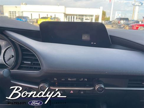 Used 2023 MAZDA MAZDA3 s image 5