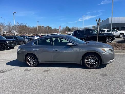 Used 2014 Nissan Maxima 3.5 S image 2