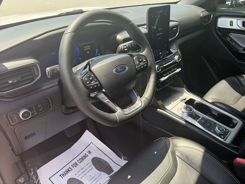 Used 2021 Ford Explorer ST w/ Equipment Group 401A AWD/4WD image 11