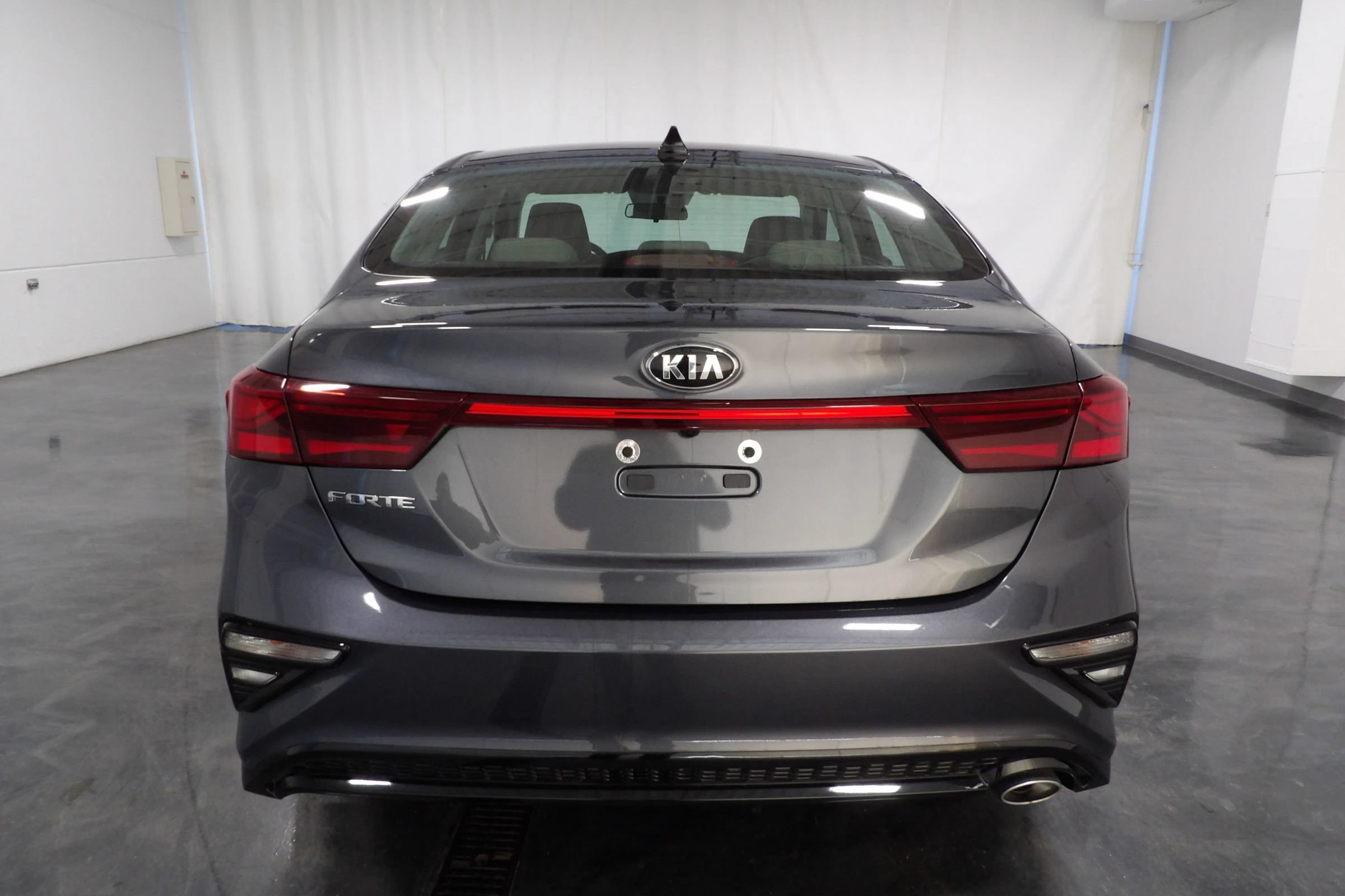 Used 2021 Kia Forte LXS FWD image 5