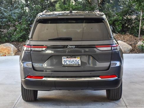 Used 2022 Jeep Grand Cherokee Limited 4xe image 5