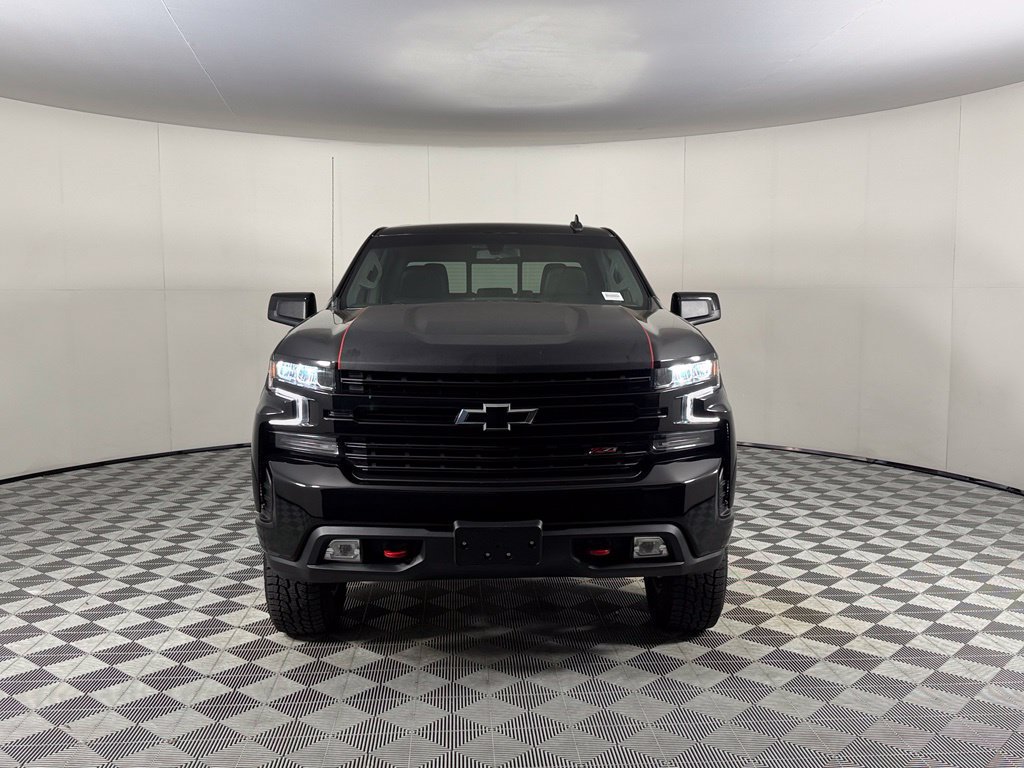 Used 2021 Chevrolet Silverado 1500 LT Trail Boss w/ Convenience Package II AWD/4WD image 2