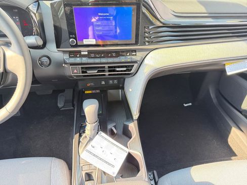 New 2026 Toyota Camry LE image 11