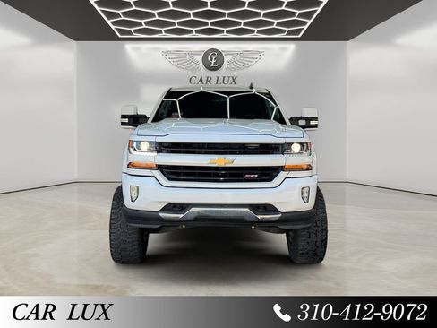 Used 2018 Chevrolet Silverado 1500 LT w/ All Star Edition AWD/4WD image 8