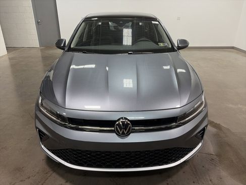 New 2026 Volkswagen Jetta SE image 8