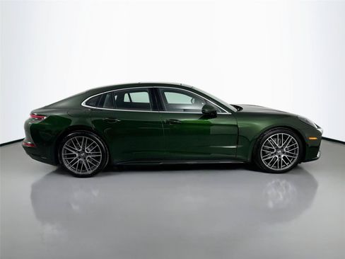 Certified 2026 Porsche Panamera image 8