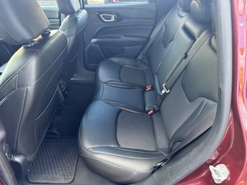 Used 2022 Jeep Compass Altitude w/ Convenience Group image 18