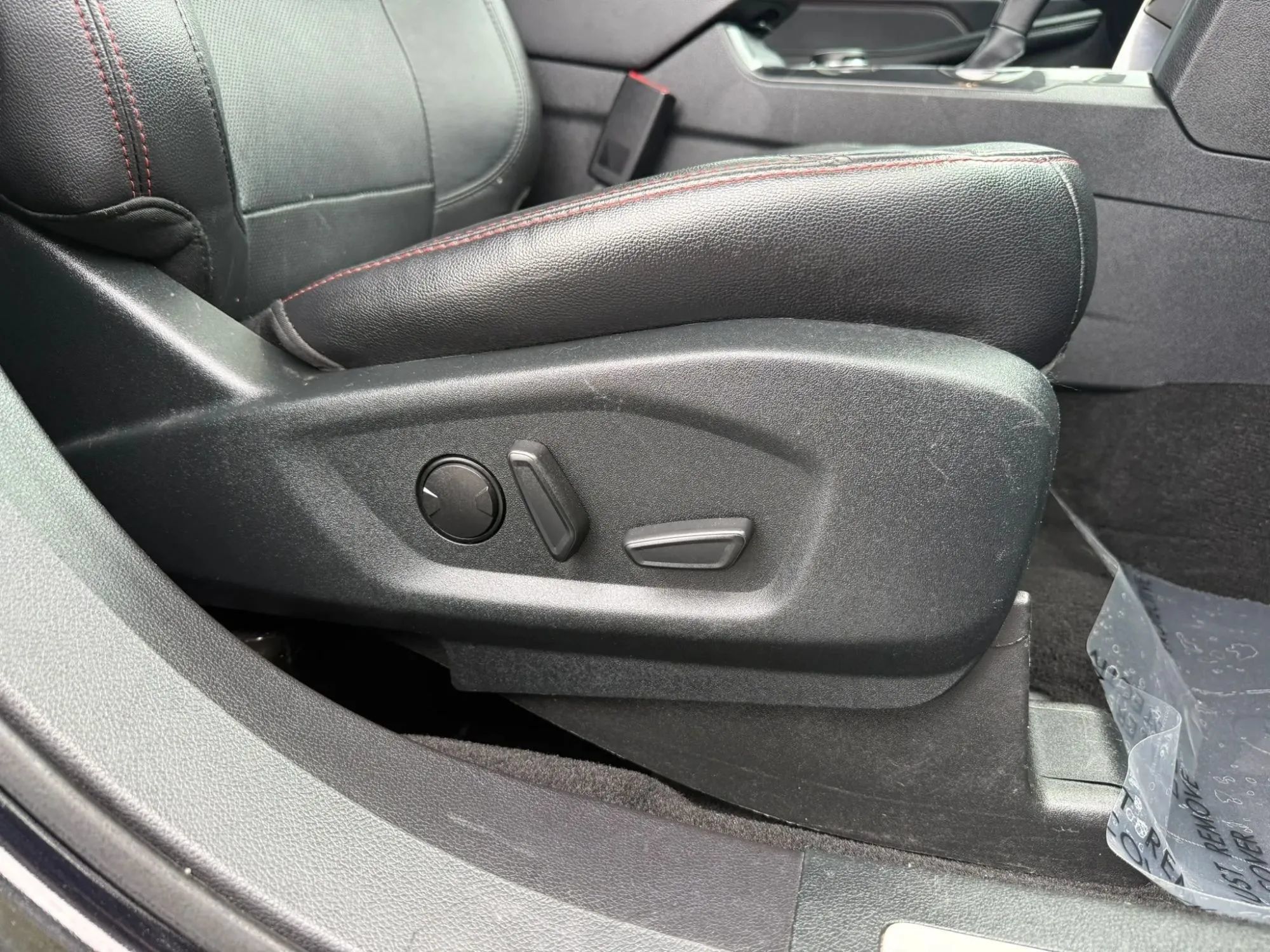 Used 2019 Ford Explorer Sport w/ Equipment Group 401A AWD/4WD image 30