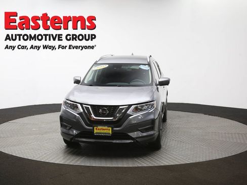 Used 2020 Nissan Rogue SV w/ Premium Package image 60