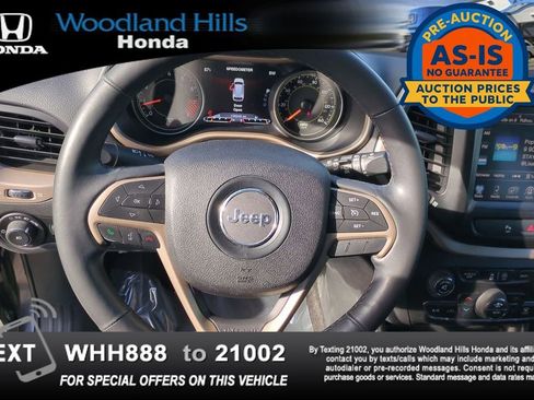 Used 2015 Jeep Cherokee Limited w/ Luxury Group image 10