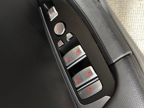 Used 2023 BMW X3 xDrive30i w/ Convenience Package w/ZPA image 24