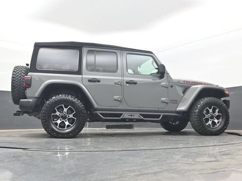 Used 2021 Jeep Wrangler Unlimited Rubicon w/ LED Lighting Group AWD/4WD image 31