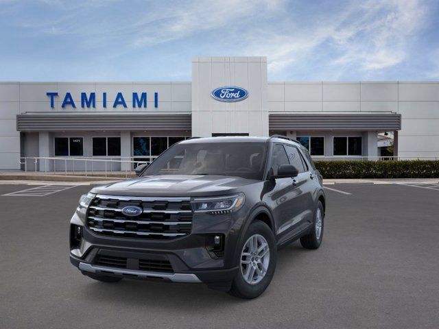 New 2026 Ford Explorer Active w/ Active Comfort Package RWD image 2