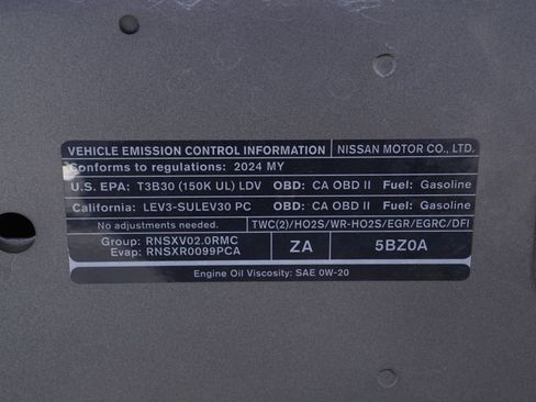 Used 2024 Nissan Sentra SV FWD image 8