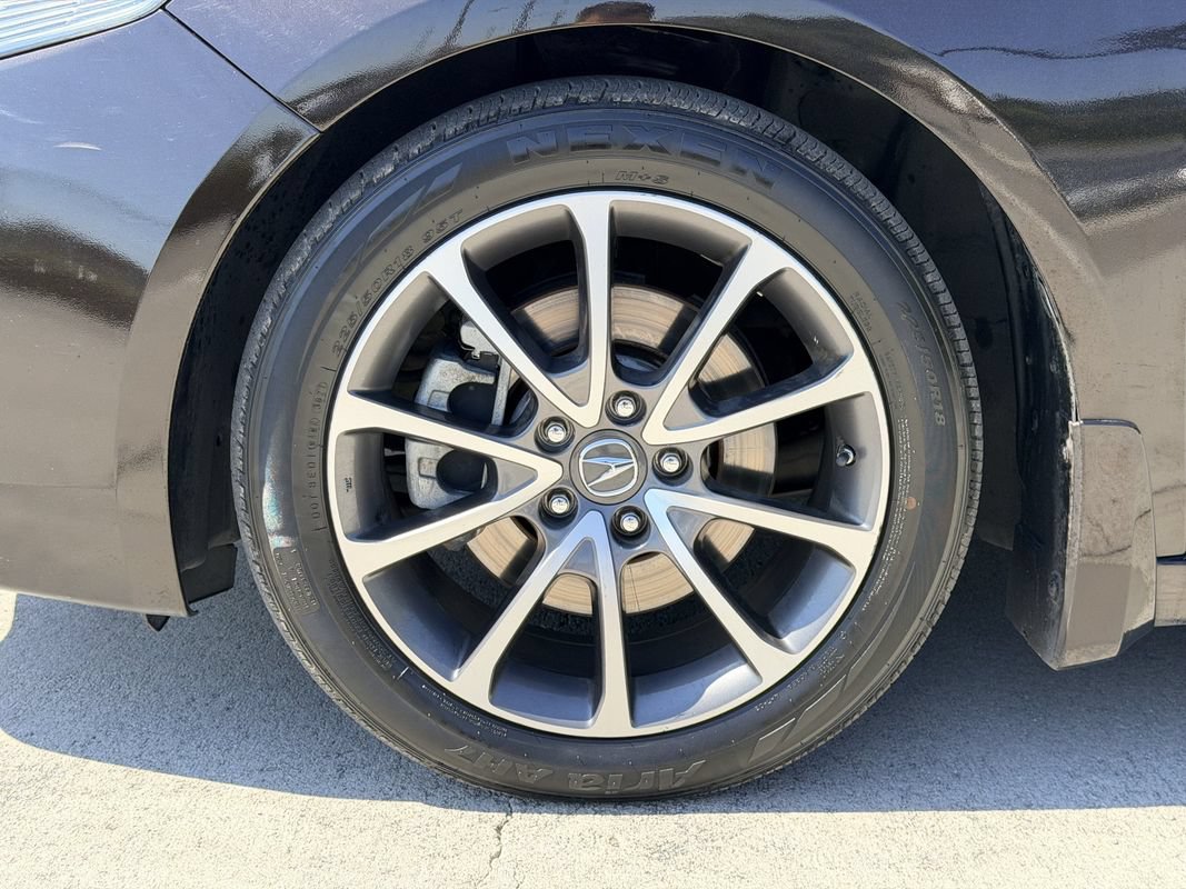 Used 2017 Acura TLX w/ Advance Package FWD image 30