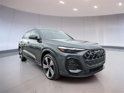 New 2025 Audi SQ5 Premium Plus