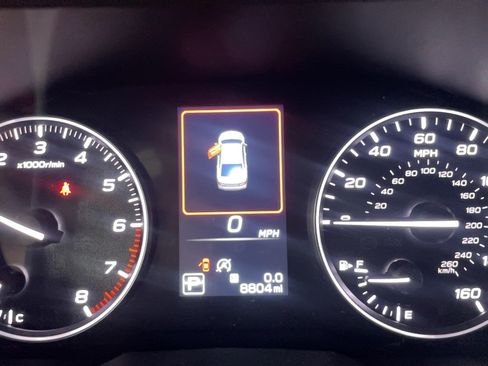 Used 2025 Subaru Legacy Premium AWD/4WD image 8