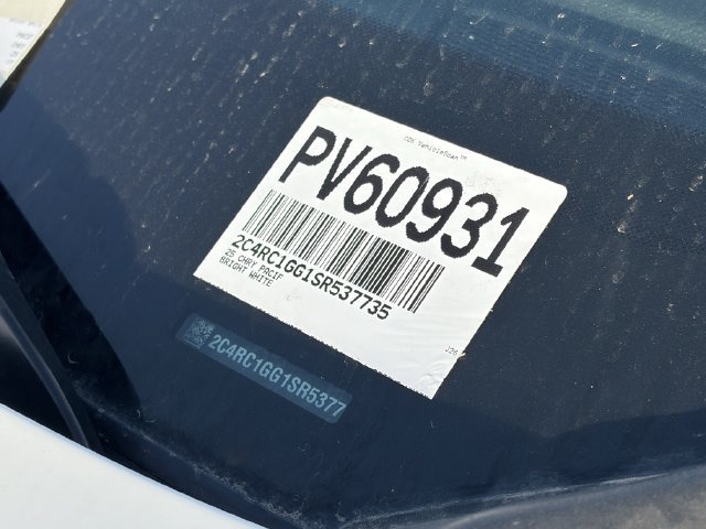Used 2025 Chrysler Pacifica Limited FWD image 11