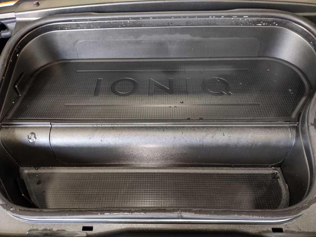 Certified 2023 Hyundai Ioniq 6 SEL AWD/4WD image 9