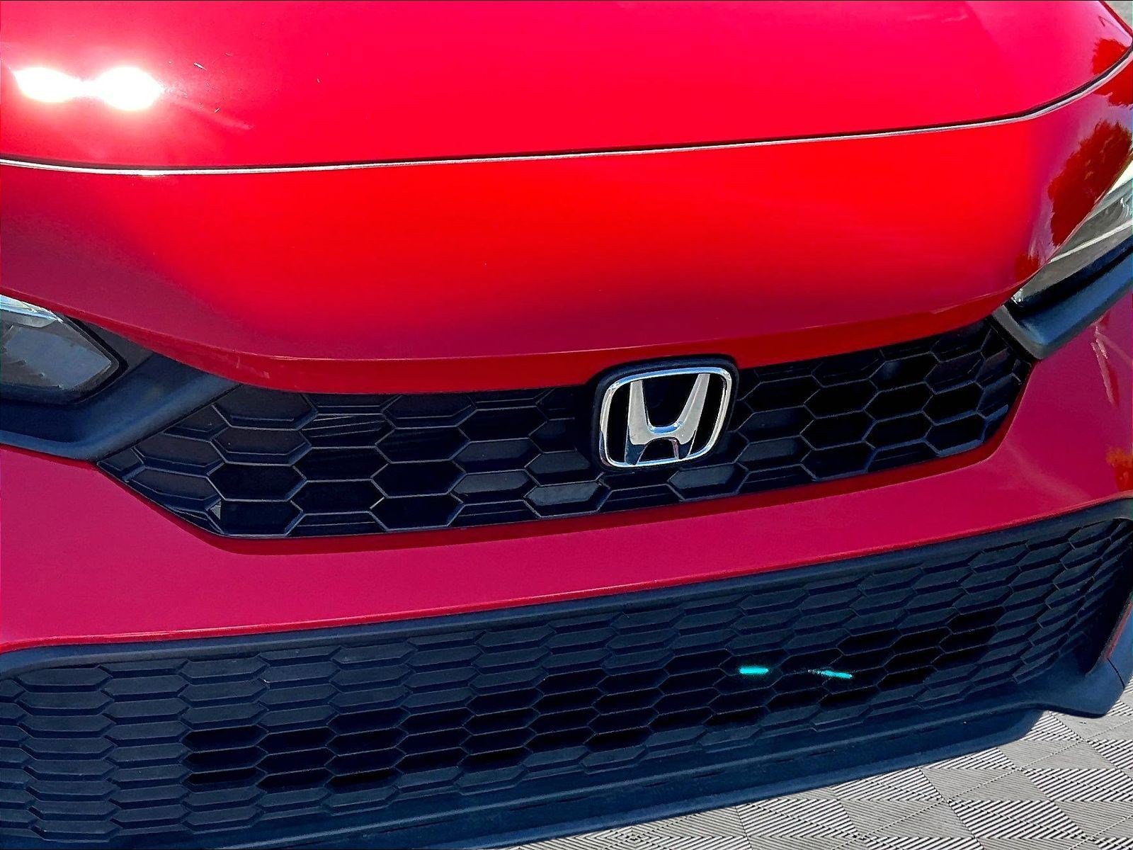 Used 2025 Honda Civic Sport image 32