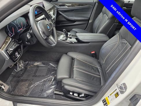 Used 2019 BMW 540i xDrive 540i xDrive w/ M Sport Package image 9