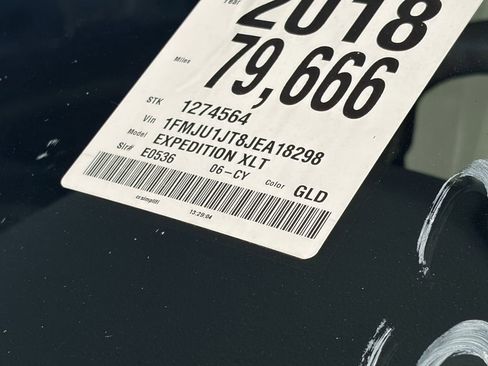 Used 2018 Ford Expedition XLT w/ Equipment Group 202A image 11