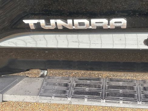 Used 2019 Toyota Tundra SR5 image 33