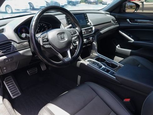 Used 2022 Honda Accord Sport image 6
