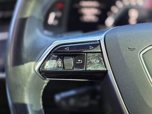 Used 2022 Audi A6 Premium Plus image 36