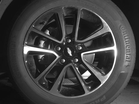 Used 2025 Chevrolet TrailBlazer LT FWD image 12