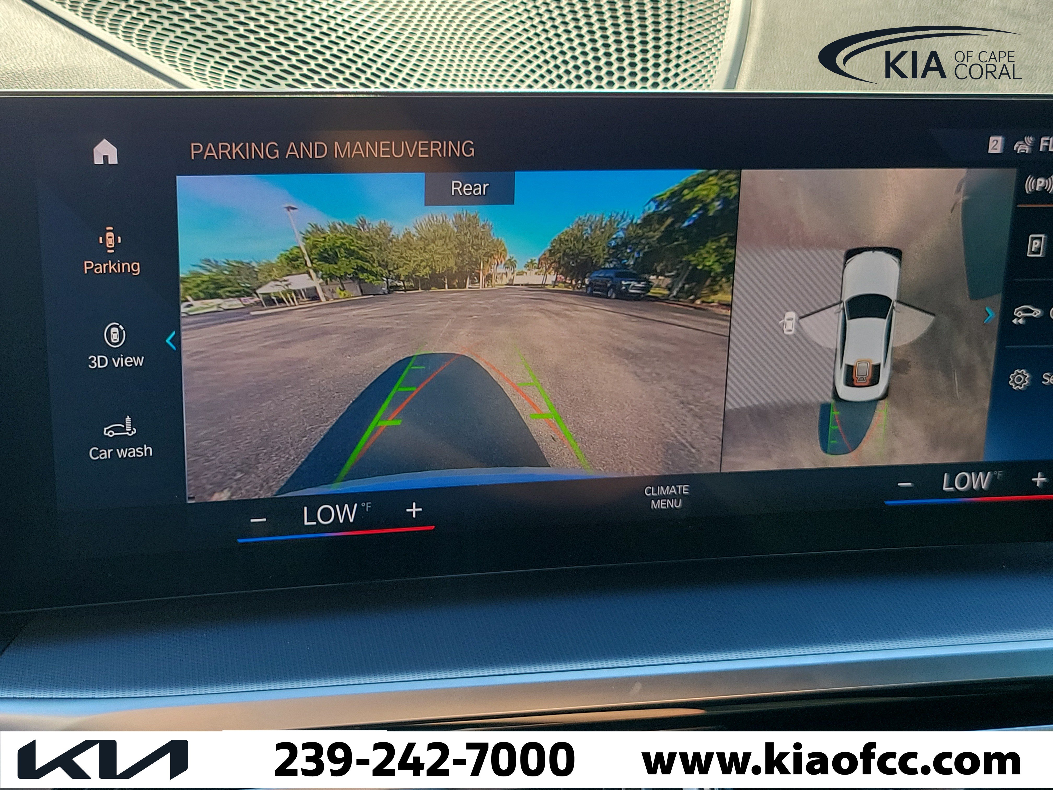 Used 2024 BMW M440i Coupe w/ Premium Package RWD image 28