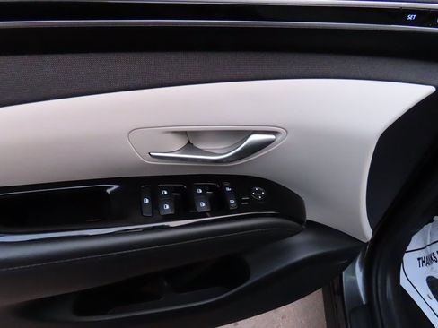 Used 2023 Hyundai Tucson Limited image 23