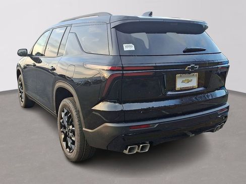 New 2026 Chevrolet Traverse LT image 3