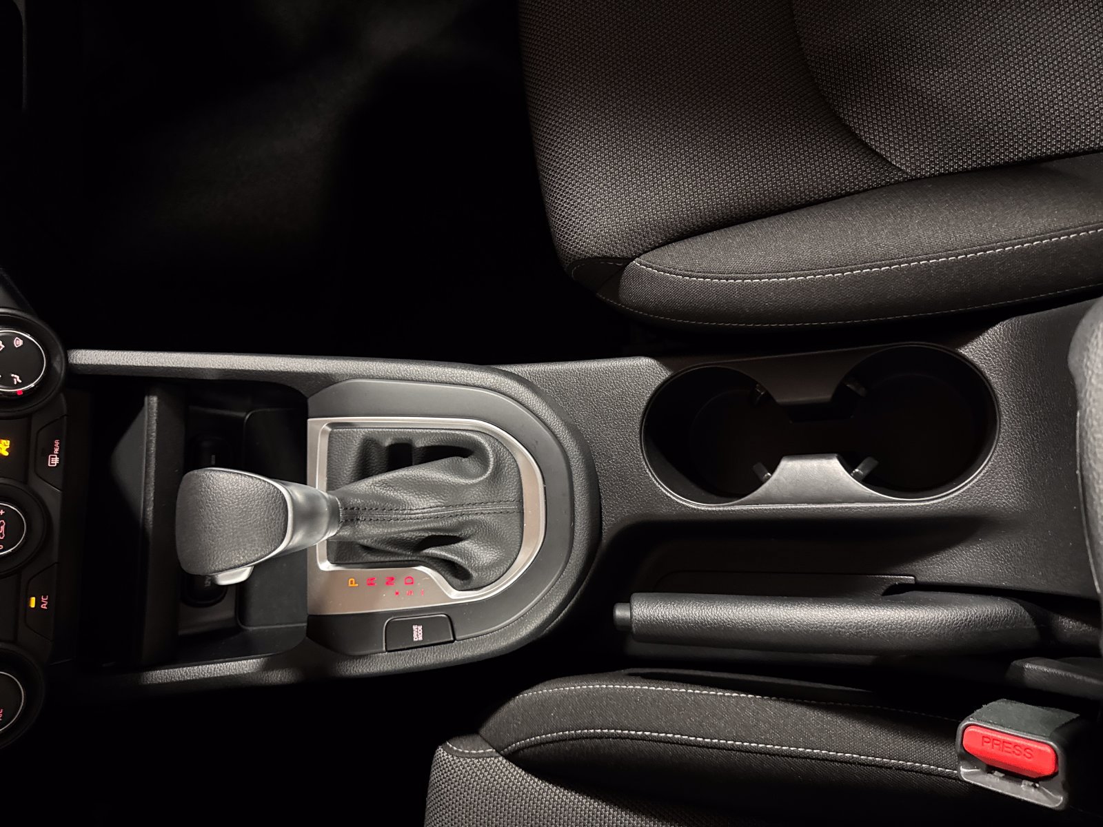 Certified 2023 Kia Forte LXS w/ LXS Technology Package FWD image 20