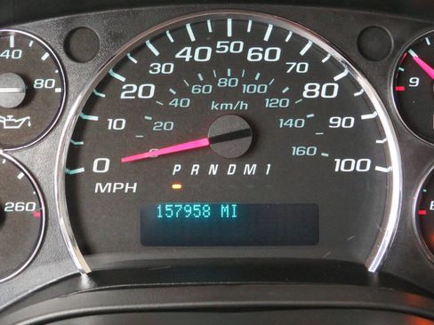 Used 2016 Chevrolet Express 3500 Extended image 13