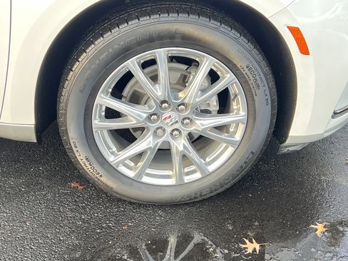 Certified 2023 Buick Enclave Essence w/ Experience Buick Package image 13