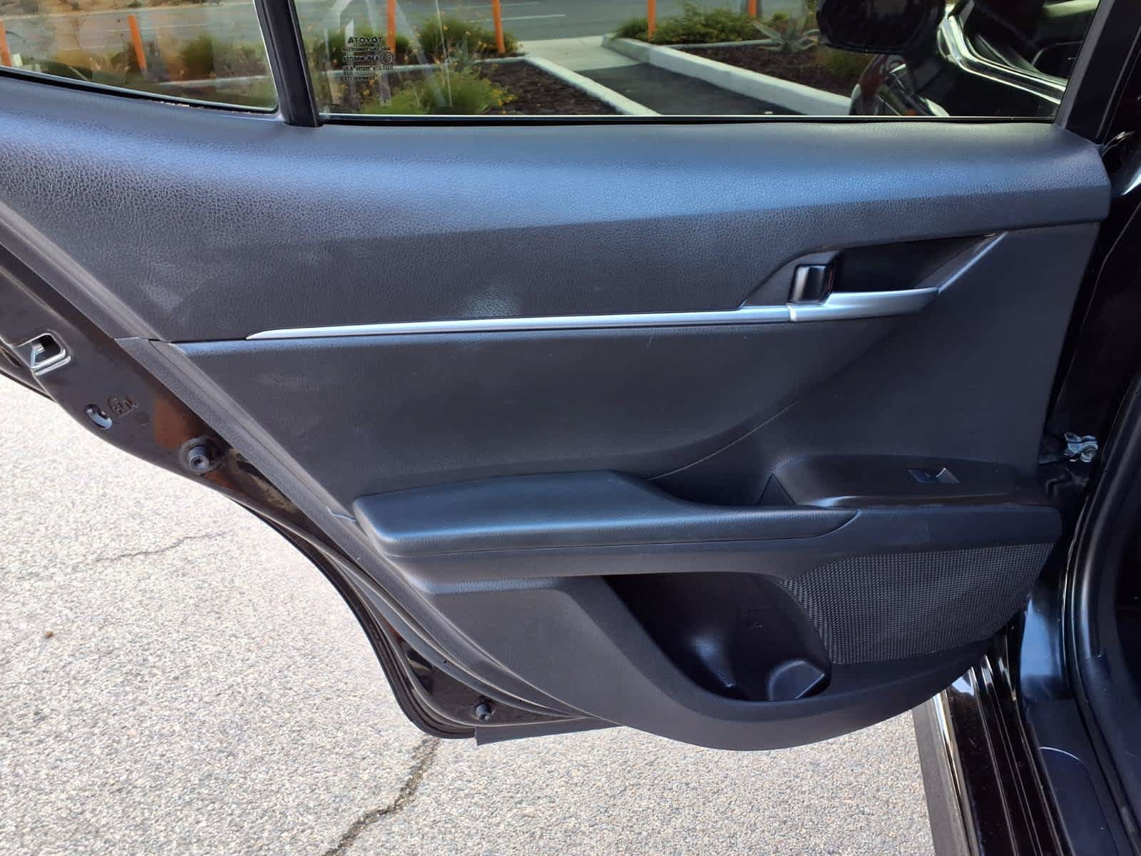 Used 2024 Toyota Camry SE FWD image 10