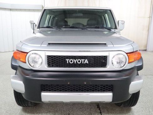 Used 2007 Toyota FJ Cruiser 4WD image 7
