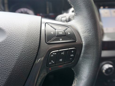 Used 2024 Nissan Pathfinder SL image 53