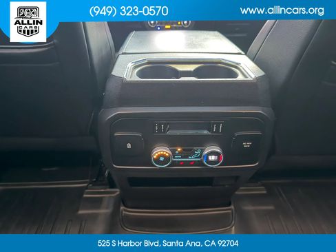 Used 2019 Ford Expedition Limited w/ Special Edition Package RWD image 19